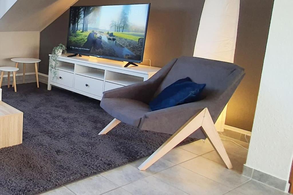 מארל Modernes Und Ruhiges Appartement Mit Loggia מראה חיצוני תמונה