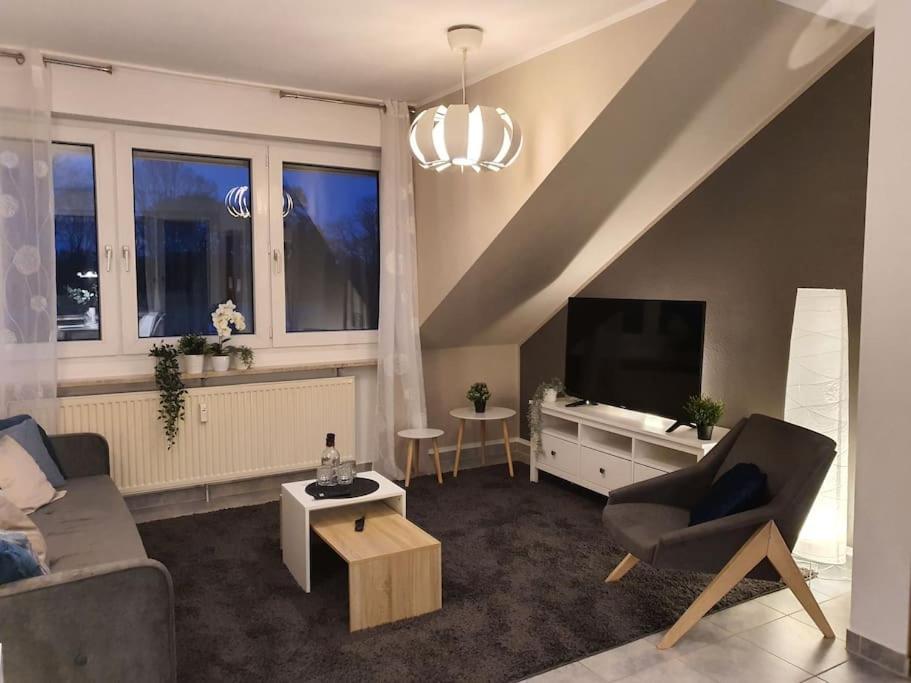 מארל Modernes Und Ruhiges Appartement Mit Loggia מראה חיצוני תמונה